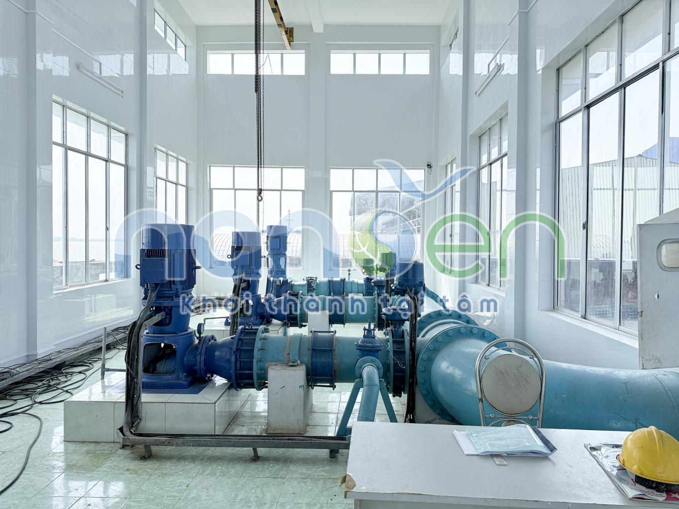 Hướng dẫn xác định quy định hồ sơ khai thác nước mặt 2026 theo Nghị định 23/2026/NĐ-CP. Phân loại đối tượng miễn, đăng ký và cấp phép chi tiết từ Nanoen.